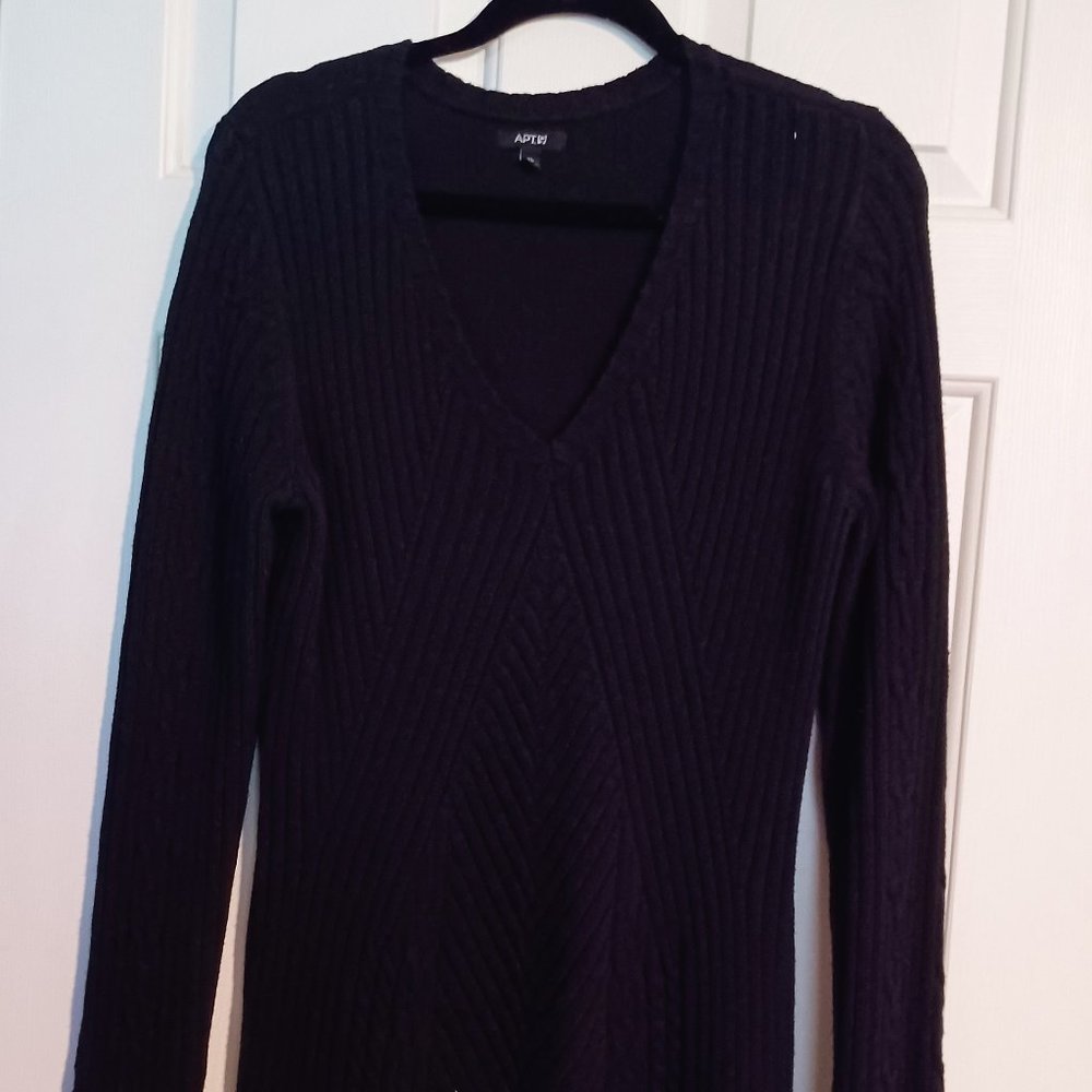 Apt 9 black ribbed v-neck thick sweater dress long sleeved/size XL